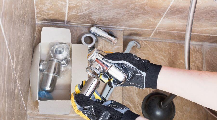 Expert flood damage restoration services in Fenwick, WV